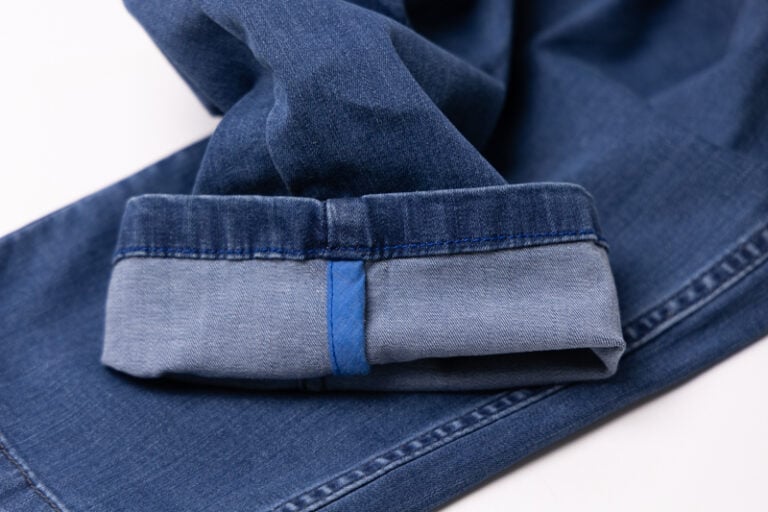 Mugsy Jeans Review (2023) Are Stretchy Jeans the Future?