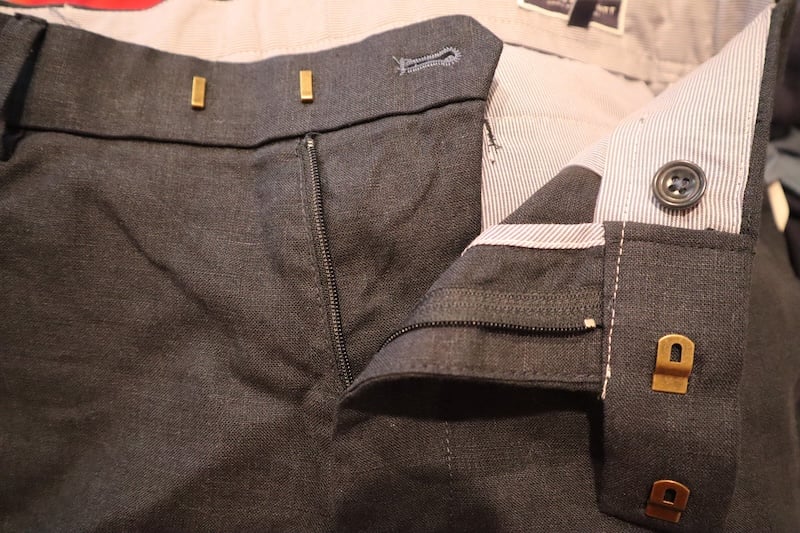My Hands-On Take on Charles Tyrwhitt’s Linen Line 31 The Adult Man Charles Tyrwhitt Linen Shorts Fly 800