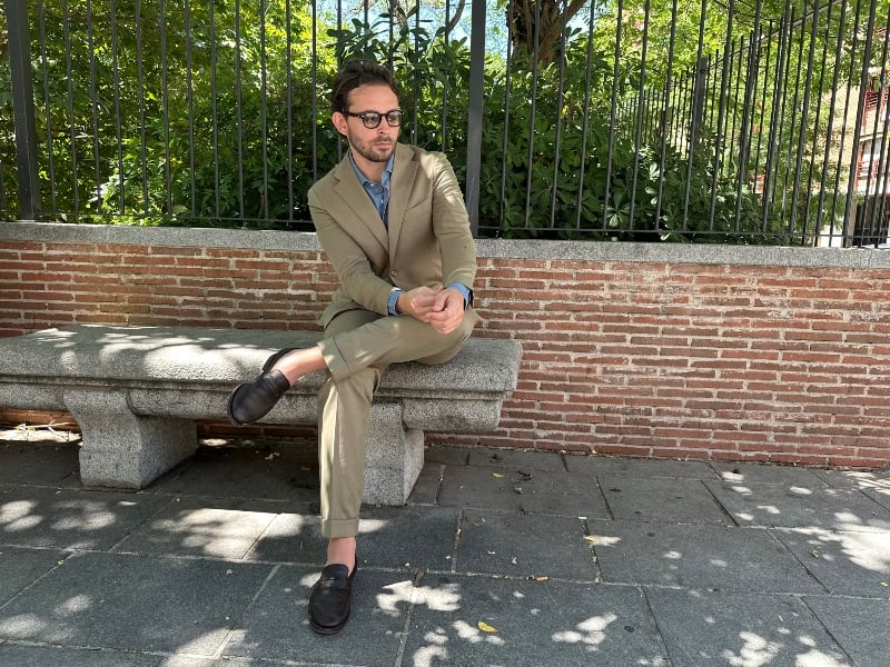 Is Proper Cloth the Real Deal? I Ordered a Suit to Find Out 36 The Adult Man Proper Cloth Solaro Bedford Suit Sitting on Bench 800