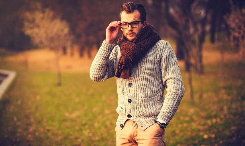 38 Lessons: The Ultimate Guide to Men's Fashion From a Female Perspective 129 Man in glasses with cardigan and scarf outside