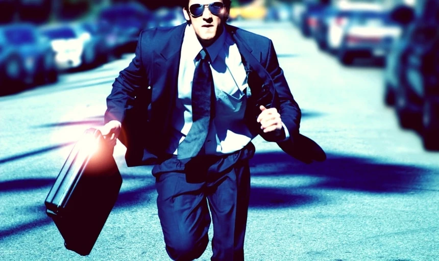 38 Lessons: The Ultimate Guide to Men's Fashion From a Female Perspective 142 Young business man running down the street with a briefcase