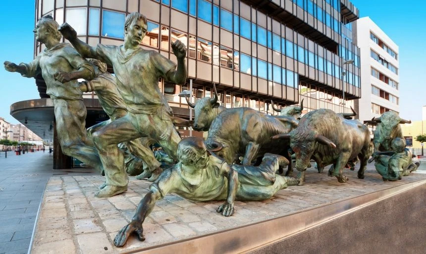 Running with the bulls statue in Pamplona, Spain
