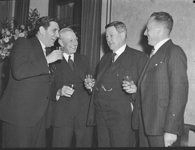 SLNSW 22932 Cocktail party to Mr and Mrs Deane 1