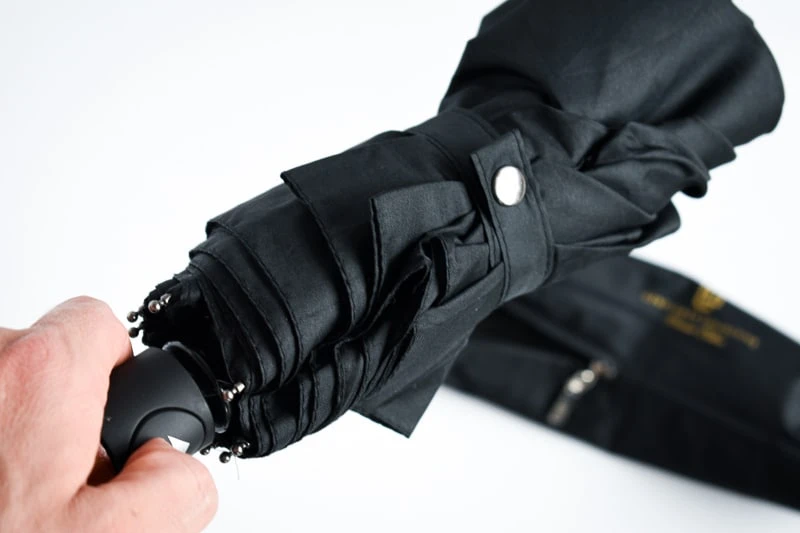 Gentleman Collective Umbrella buttoned Gentleman Collective Umbrella buttoned