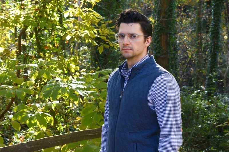 Mizzen and Main Vest Layering 03