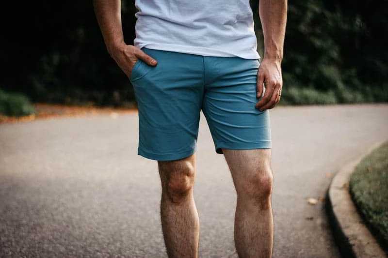 J.Crew Review for Men: Does the Legend Still Have It? 47 closeup of model wearing blue j crew dock shorts