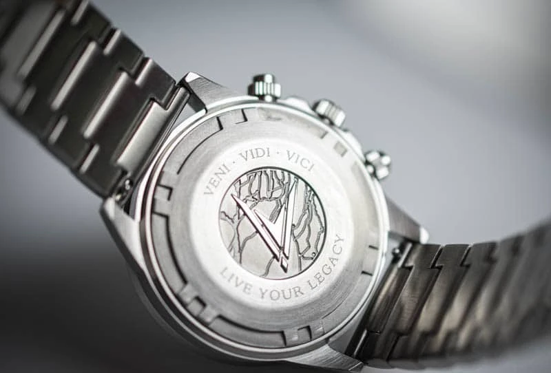 Vincero Apex faux marble caseback