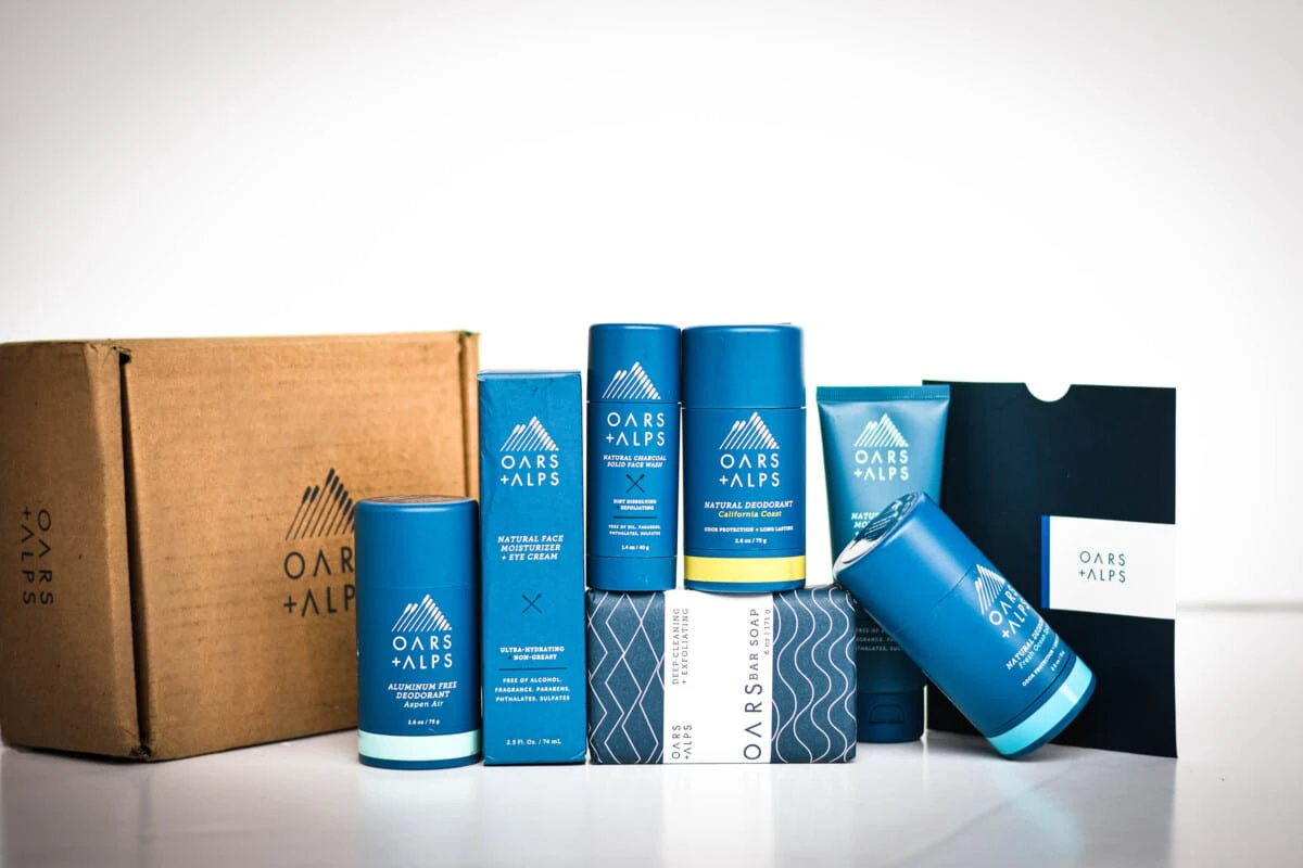 6 Best Skincare Sets for Men: All-in-Ones That Just Work 63 Oars and Alps review full skincare system for men