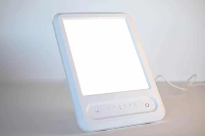 Hands-On BREO BOX Review: I Signed Up for 4 Boxes 70 closeup BREO BOX uv light emitter