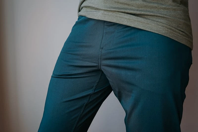 man wearing grey Barbell pants