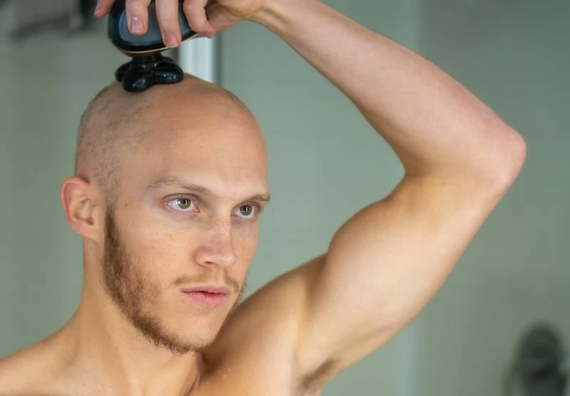 Model shaving with Freedom Grooming