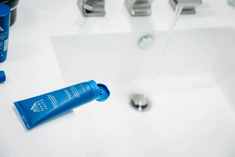 OarsAlps moisturizer on counter 1
