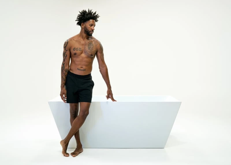 Model standing next to Plunge XL Pro