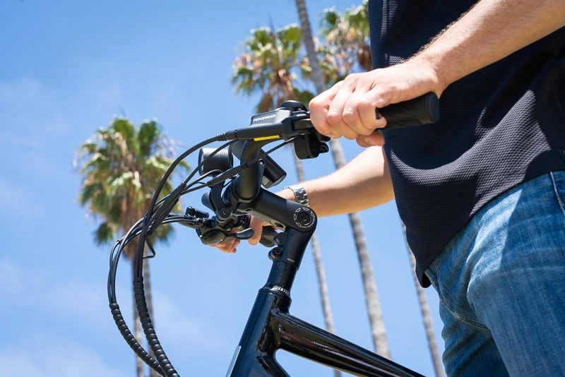 7 Most Comfortable eBikes: Snag a Cushy Ride 51 Adjustable handlebars of Aventon Pace 500