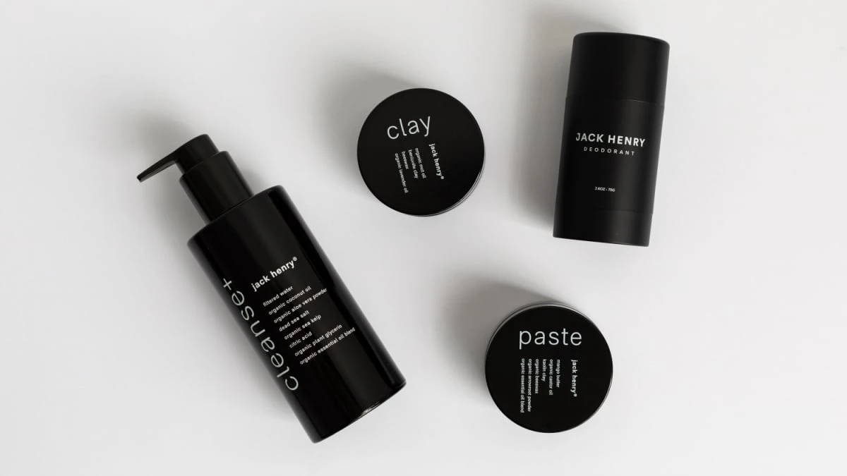 JACK HENRY Review Clay Paste Deodorant Cleanse on blank background