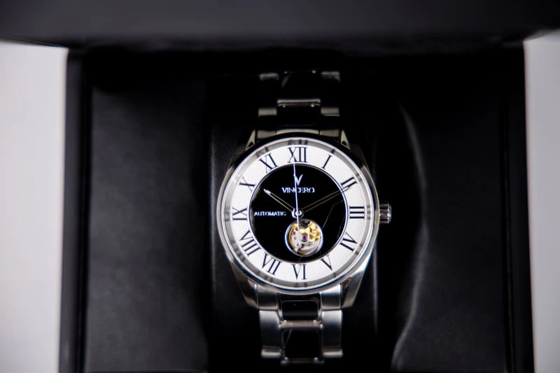 Vincero Marble Automatic watch in case