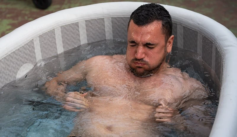 Redwood Outdoors Review: The Best in Hot and Cold Recovery? 54 Model dips in Redwood Outdoors Yukon Cold Plunge