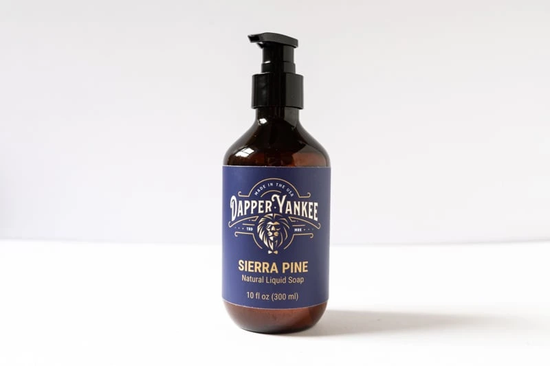 Dapper Yankee Review: Natural Soaps That Are Not Like the Others 86 Dapper Yankee Sierra Pine Natural Liquid Soap from front