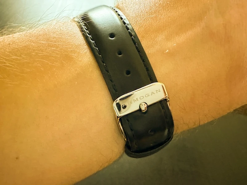 Armogan Watches Sopraffino Grande 38 Silver Black G31 clip