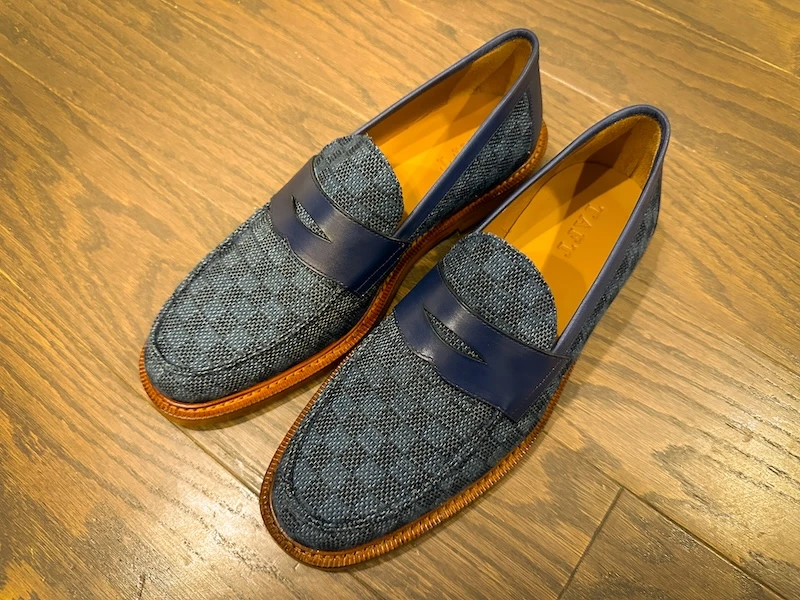 TAFT footwear Fitz Loafer in blue overview