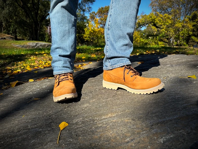 The Adult Man Helly Hansen Loke Shell Jacket Facing the Front 800px 2