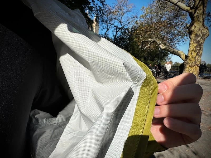 The Adult Man Helly Hansen Loke Shell Jacket Interior Layer