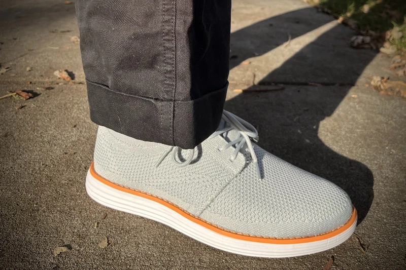 The Adult Man Bruno Marc Mesh Lightweight Standing on Sidewalk 800