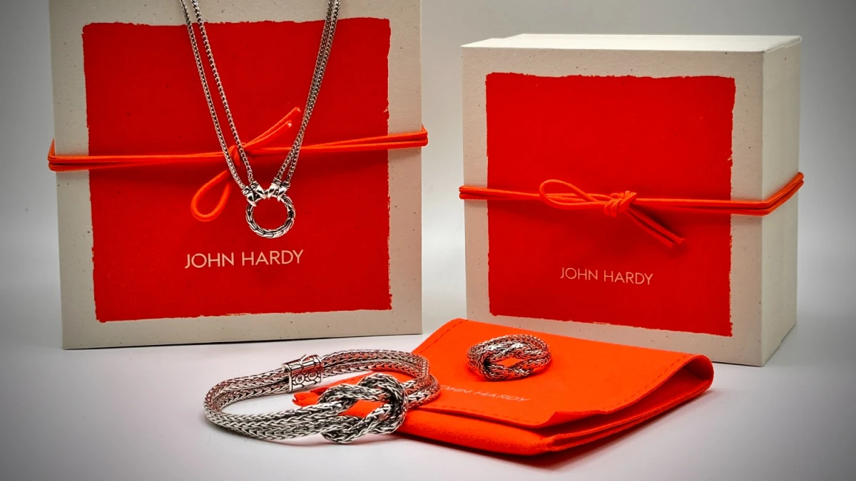 John Hardy Packaging from Love Knot Collection