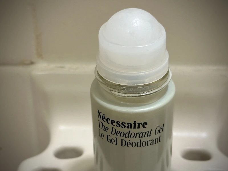 Necessaire The Deodorant Gel Roller Ball Applicator