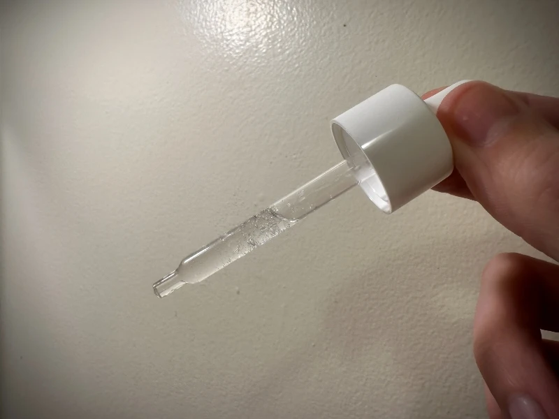 Necessaire The Scalp Serum Dropper