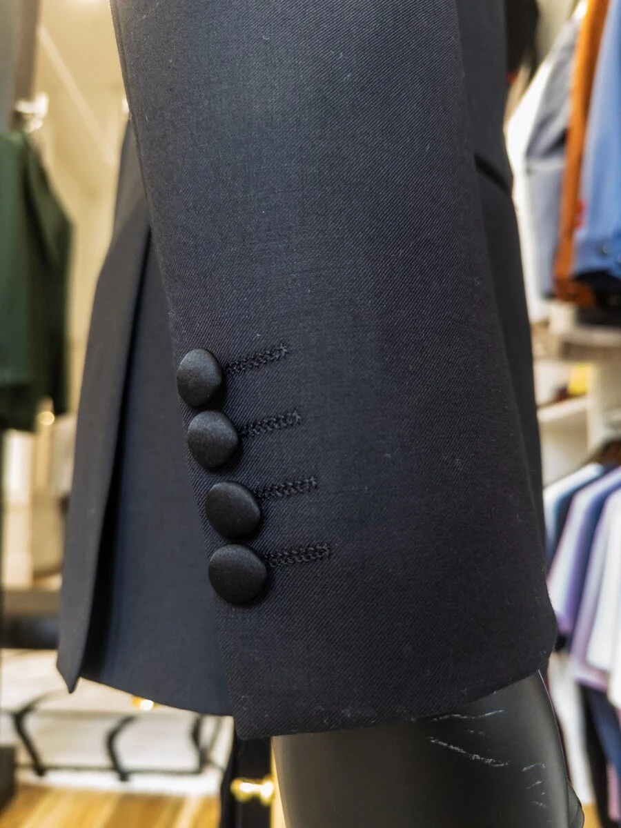 EE3790F9 A895 4E66 A9E6 C7F65E4FDF0C