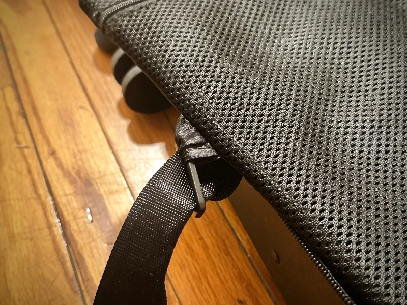 The Adult Man July Checked Divider Loop 800