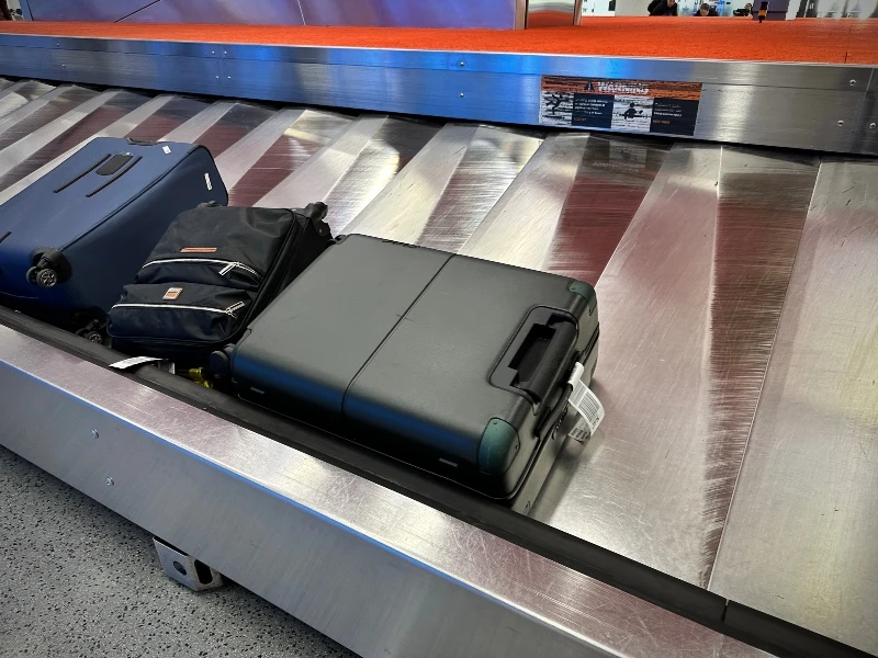 The Adult Man July Checked On Belt 800