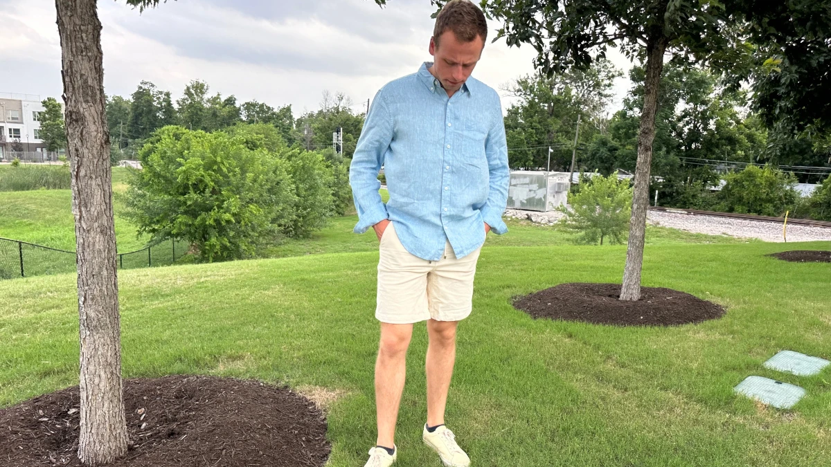 The Adult Man Madda Fella Ernest Linen Blue Shirt